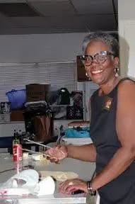 Sierra Madre Kiwanis President Susan Henderson