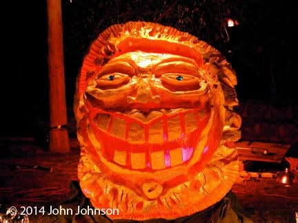 halloween gaint head